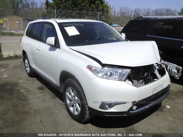 5TDBK3EH3DS265243 - 2013 TOYOTA HIGHLANDER PLUS/SE WHITE photo 1