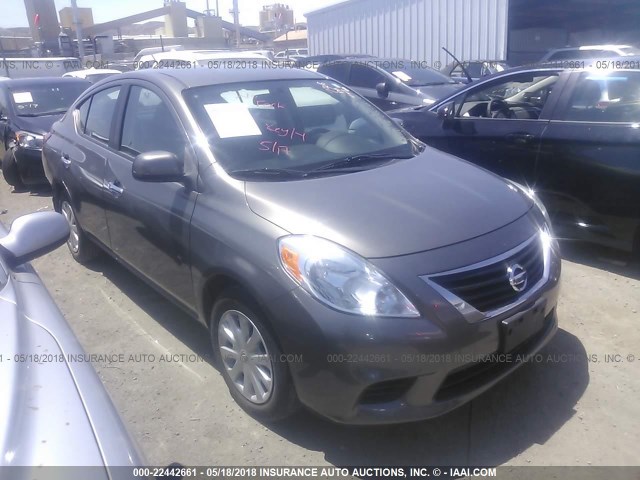 3N1CN7AP8CL817990 - 2012 NISSAN VERSA S/SV/SL GRAY photo 1