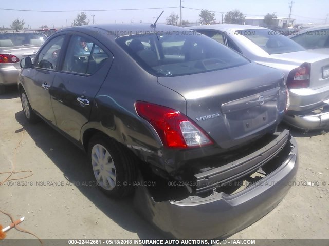 3N1CN7AP8CL817990 - 2012 NISSAN VERSA S/SV/SL GRAY photo 3