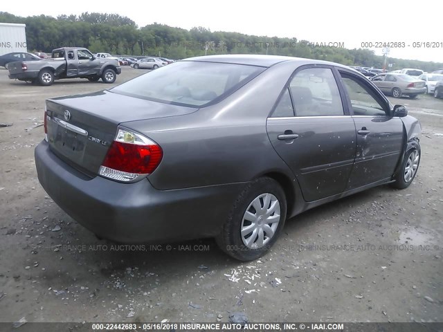 4T1BE32K35U987053 - 2005 TOYOTA CAMRY LE/XLE/SE თაფლისფერი ფოტო 4