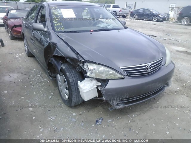 4T1BE32K35U987053 - 2005 TOYOTA CAMRY LE/XLE/SE თაფლისფერი ფოტო 6