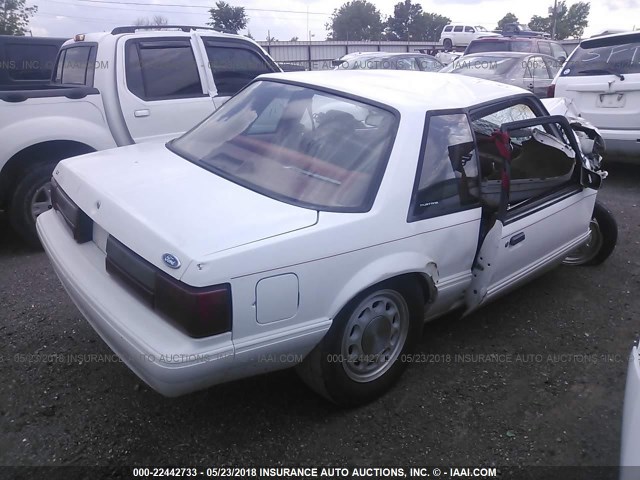 1FACP40M7NF135991 - 1992 FORD MUSTANG LX WHITE photo 4