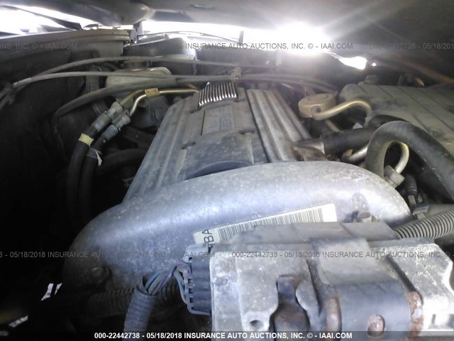 1G1ND52F75M180417 - 2005 CHEVROLET CLASSIC ნაცრისფერი ფოტო 10