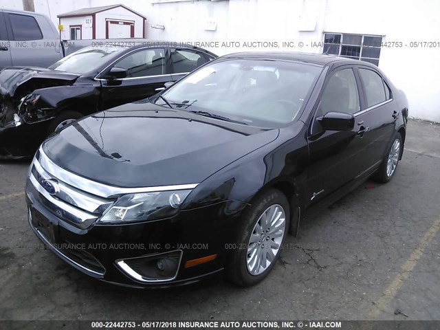 3FADP0L33BR222088 - 2011 FORD FUSION HYBRID BLACK photo 2