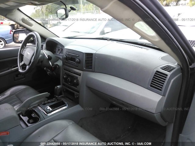 1J4HR48N65C667557 - 2005 JEEP GRAND CHEROKEE LAREDO/COLUMBIA/FREEDOM 黑色 照片 5