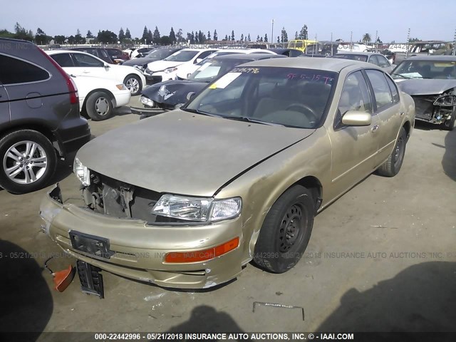 JN1CA21D4WM916563 - 1998 NISSAN MAXIMA GLE/GXE/SE GOLD photo 2