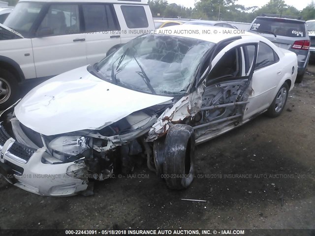 1B3EL46R56N267920 - 2006 DODGE STRATUS SXT WHITE photo 2