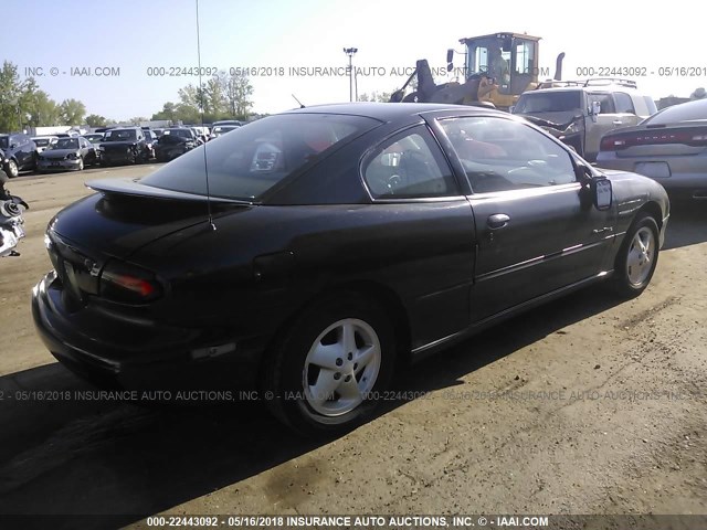 1G2JB1243V7524234 - 1997 PONTIAC SUNFIRE SE BLACK photo 4