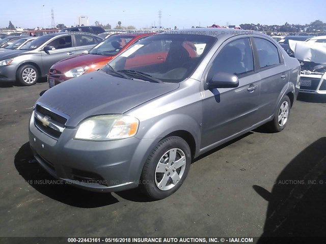 KL1TD56E09B354689 - 2009 CHEVROLET AVEO LS/LT GRAY photo 2