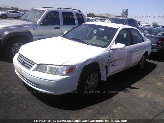 4T1BG22K01U849694 - 2001 TOYOTA CAMRY CE/LE/XLE 白色 照片 2