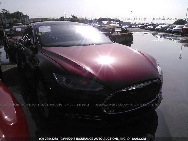 5YJSA1H21EFP66166 - 2014 TESLA MODEL S RED photo 1