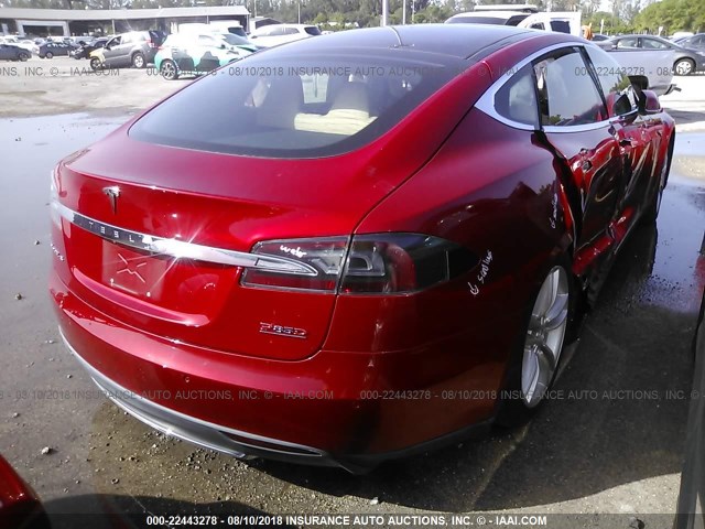 5YJSA1H21EFP66166 - 2014 TESLA MODEL S RED photo 4