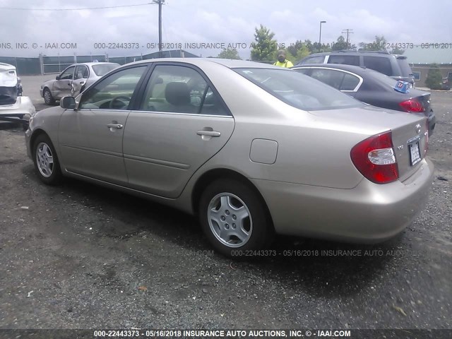4T1BF30K32U533476 - 2002 TOYOTA CAMRY LE/XLE/SE 金色 照片 3