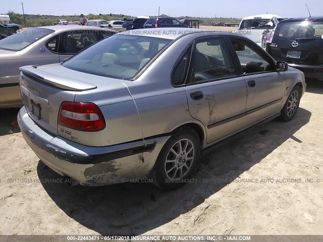 YV1VS29571F694110 - 2001 VOLVO S40 1.9T SILVER photo 4