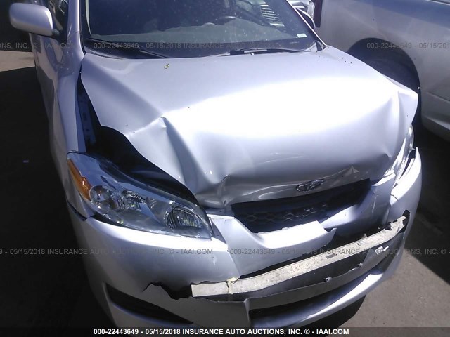 2T1KU40EX9C026589 - 2009 TOYOTA COROLLA MATRIX  SILVER photo 6