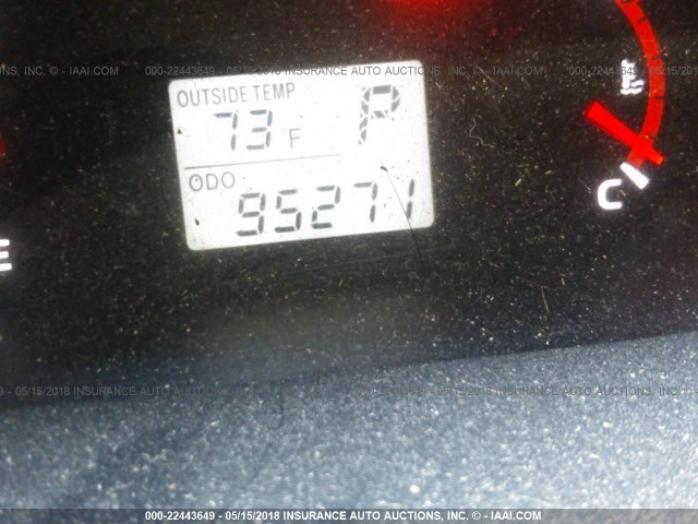 2T1KU40EX9C026589 - 2009 TOYOTA COROLLA MATRIX  SILVER photo 7