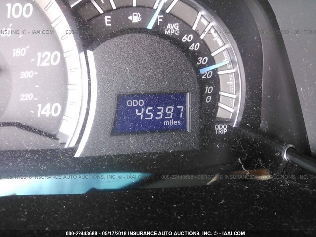 4T1BF1FK1EU386820 - 2014 TOYOTA CAMRY L/SE/LE/XLE თეთრი ფოტო 7