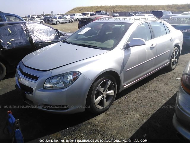 1G1ZJ57B39F190999 - 2009 CHEVROLET MALIBU 2LT SILVER photo 2