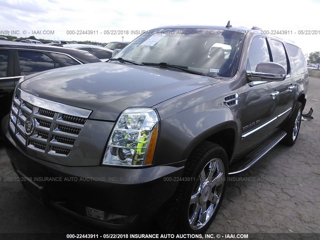 1GYS3HEF8CR295368 - 2012 CADILLAC ESCALADE ESV LUXURY BROWN photo 2