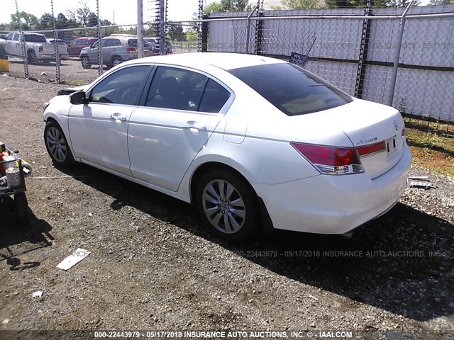 1HGCP3F84CA019898 - 2012 HONDA ACCORD EXL WHITE photo 3