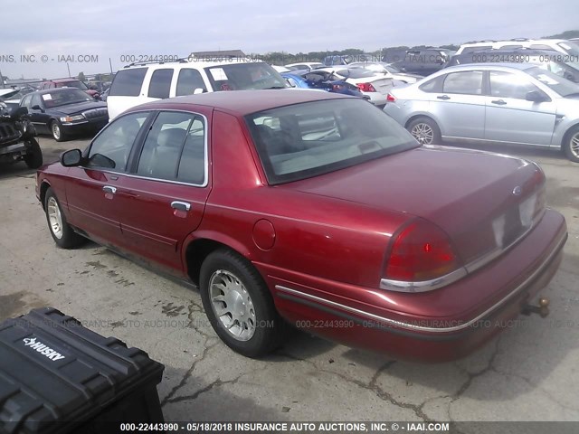 2FAFP74W4XX230185 - 1999 FORD CROWN VICTORIA LX RED photo 3