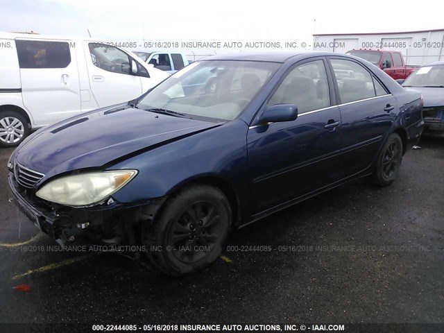 4T1BF32KX6U115208 - 2006 TOYOTA CAMRY LE/XLE/SE ლურჯი ფოტო 2