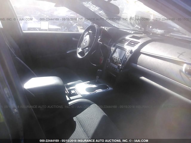 4T1BF1FK9EU360675 - 2014 TOYOTA CAMRY L/SE/LE/XLE Dark Blue photo 5