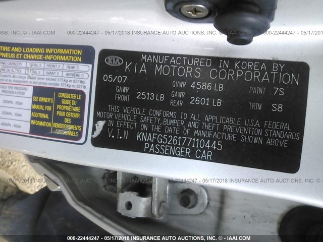 KNAFG526177110445 - 2007 KIA RONDO LX/EX SILVER photo 9