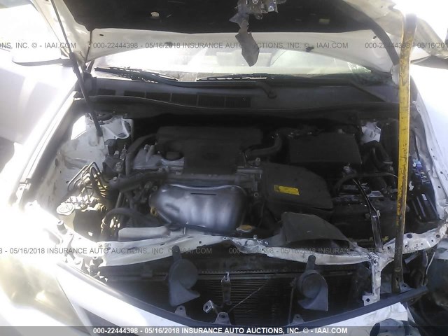 4T1BF1FK8CU538590 - 2012 TOYOTA CAMRY SE/LE/XLE WHITE photo 10