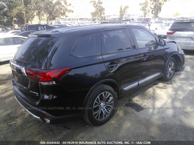 JA4AD3A38HZ064307 - 2017 MITSUBISHI OUTLANDER SE/SEL BLACK photo 4