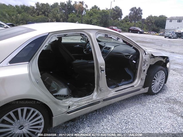 3LN6L5F97HR607461 - 2017 LINCOLN MKZ RESERVE ოქროსფერი ფოტო 6