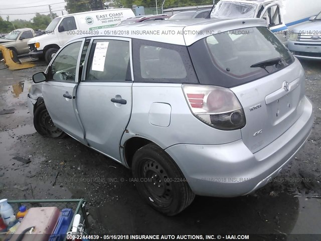 2T1LR32E46C561748 - 2006 TOYOTA COROLLA MATRIX XR SILVER photo 3