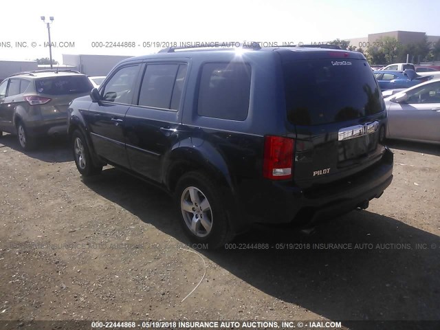 5FNYF3H57BB058226 - 2011 HONDA PILOT EXL BLUE photo 3