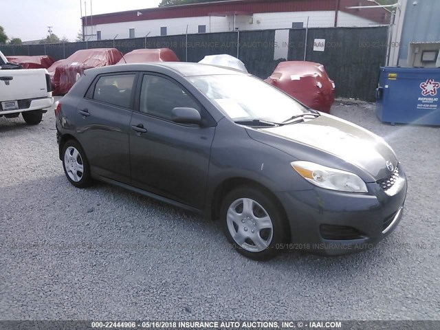 2T1KU40E39C171084 - 2009 TOYOTA COROLLA MATRIX  GRAY photo 1