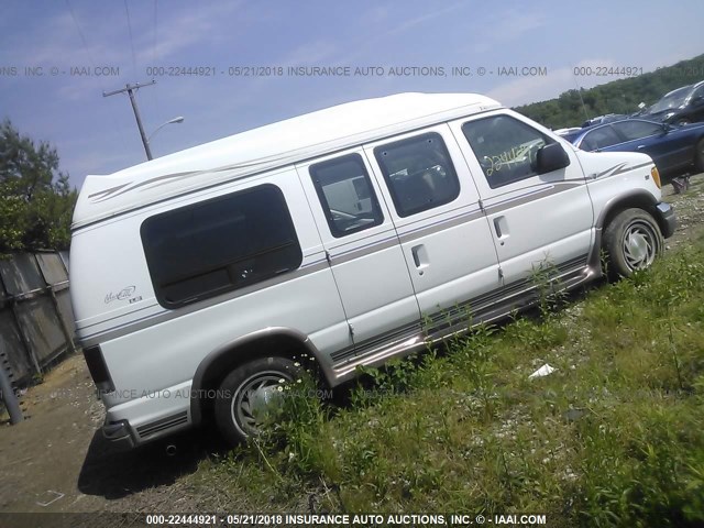 1FDRE14W3XHA15354 - 1999 FORD ECONOLINE E150 VAN WHITE photo 4