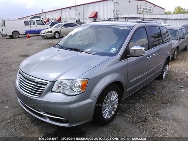 2C4RC1GG1DR595721 - 2013 CHRYSLER TOWN & COUNTRY LIMITED GRAY photo 2