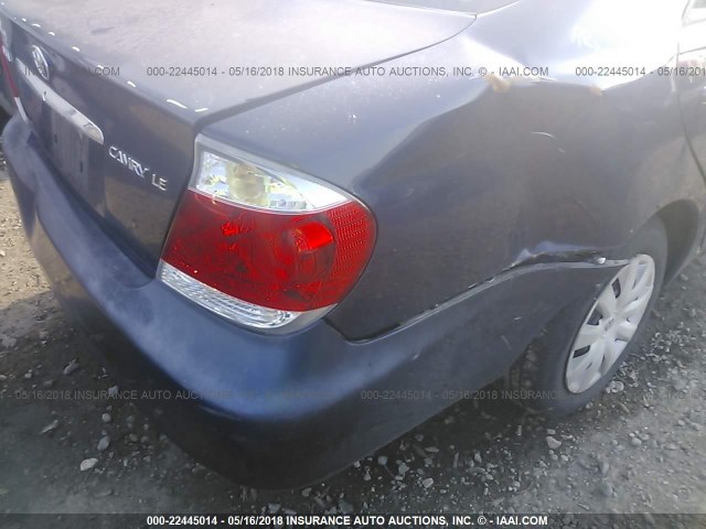 4T1BE30K35U028562 - 2005 TOYOTA CAMRY LE/XLE/SE BLUE photo 6