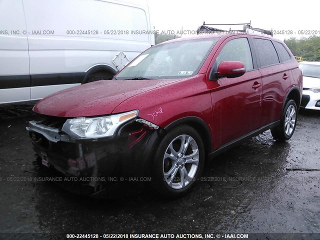 JA4AD3A32FZ011731 - 2015 MITSUBISHI OUTLANDER SE RED photo 2