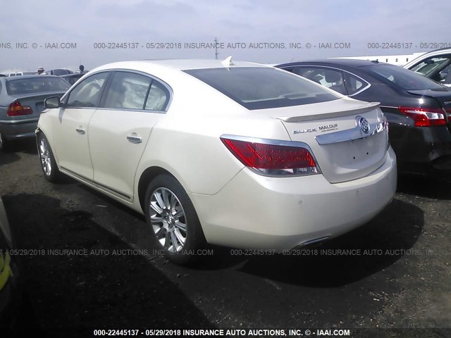 1G4GF5E33DF253115 - 2013 BUICK LACROSSE PREMIUM WHITE photo 3