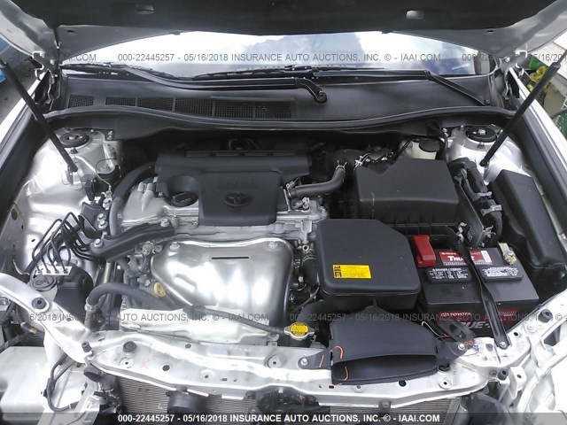 4T1BF1FK8EU860696 - 2014 TOYOTA CAMRY L/SE/LE/XLE 灰色 照片 10