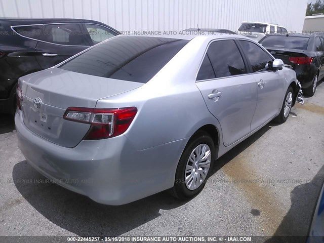 4T1BF1FK8EU860696 - 2014 TOYOTA CAMRY L/SE/LE/XLE 灰色 照片 4