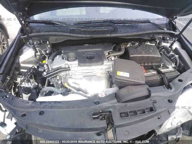 4T1BF1FK9HU777279 - 2017 TOYOTA CAMRY LE/XLE/SE/XSE GRAY photo 10