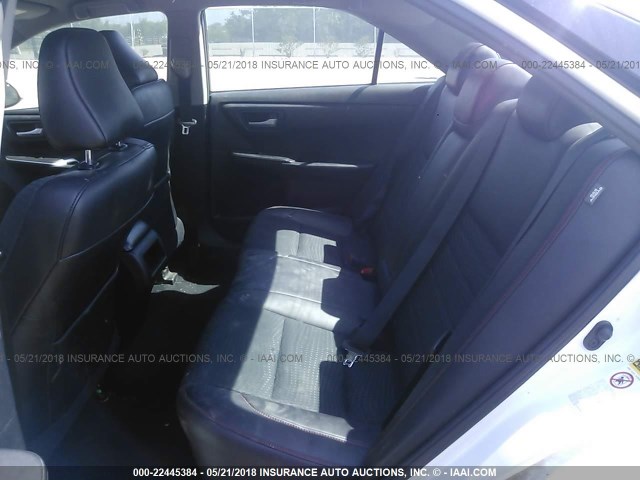 4T1BF1FK3FU031200 - 2015 TOYOTA CAMRY LE/XLE/SE/XSE WHITE photo 8