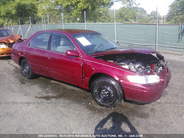 4T1BG22K7WU228072 - 1998 TOYOTA CAMRY CE/LE/XLE RED photo 1