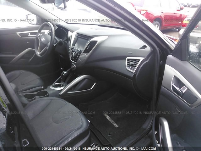 KMHTC6AD5CU076167 - 2012 HYUNDAI VELOSTER BLACK photo 5