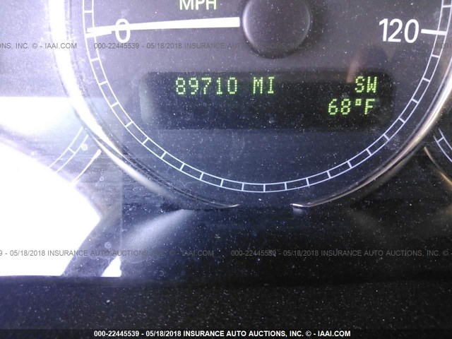 2G4WE537451223263 - 2005 BUICK LACROSSE CXS GRAY photo 7