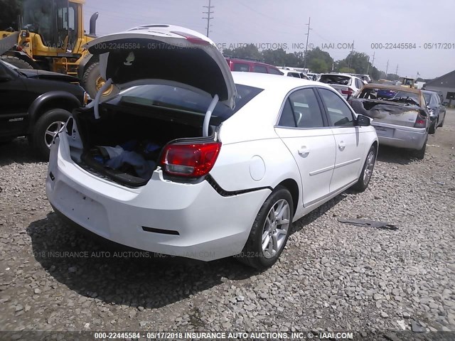 1G11C5SL0EF128252 - 2014 CHEVROLET MALIBU 1LT თეთრი ფოტო 4