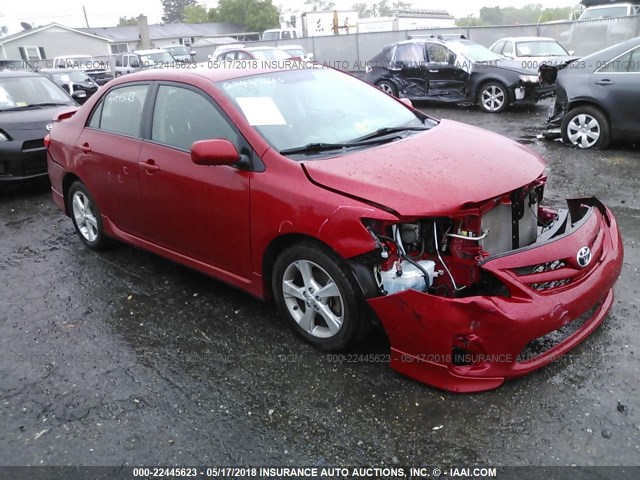 2T1BU4EE6DC109860 - 2013 TOYOTA COROLLA S/LE RED photo 1