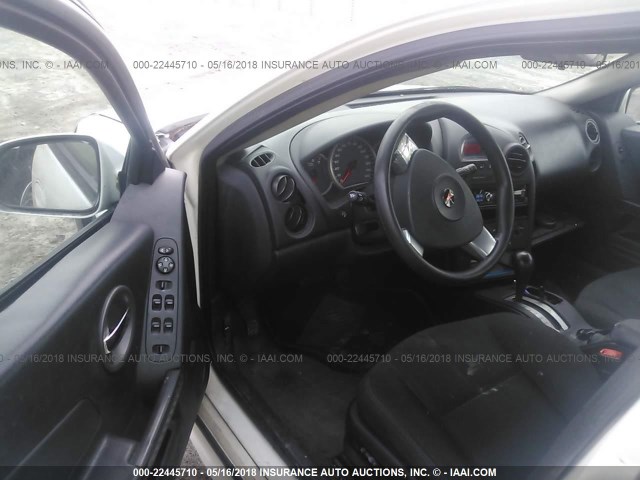 2G2WP552161249146 - 2006 PONTIAC GRAND PRIX WHITE photo 5