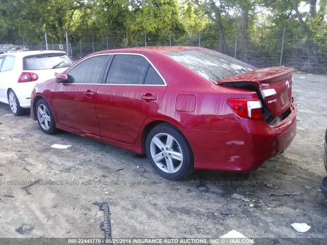 4T1BF1FK7DU670287 - 2013 TOYOTA CAMRY L/SE/LE/XLE 红色 照片 3